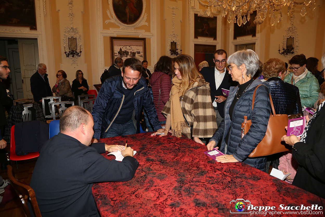 VBS_3283 - Presentazione Libro 'Vangelo per Fuori Sede' di Don Mauro Canta.jpg